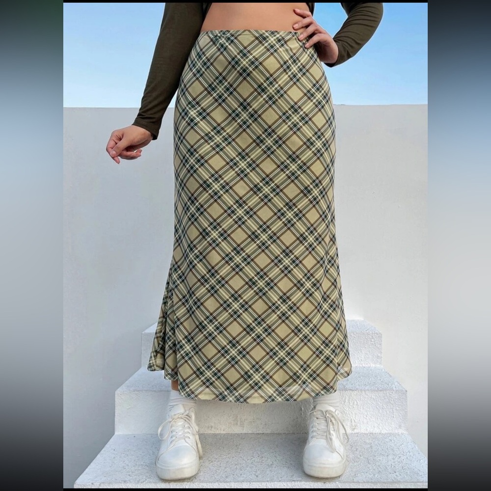 SHEIN EZwear Plus High Waist Plaid Green Print Maxi Skirt 4XL